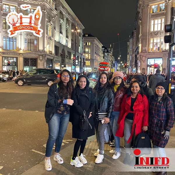 Students visit # london 2019